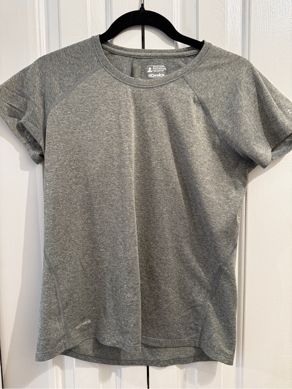 EMS Women’s TechWick Short Sleeve Athletic Top SM
